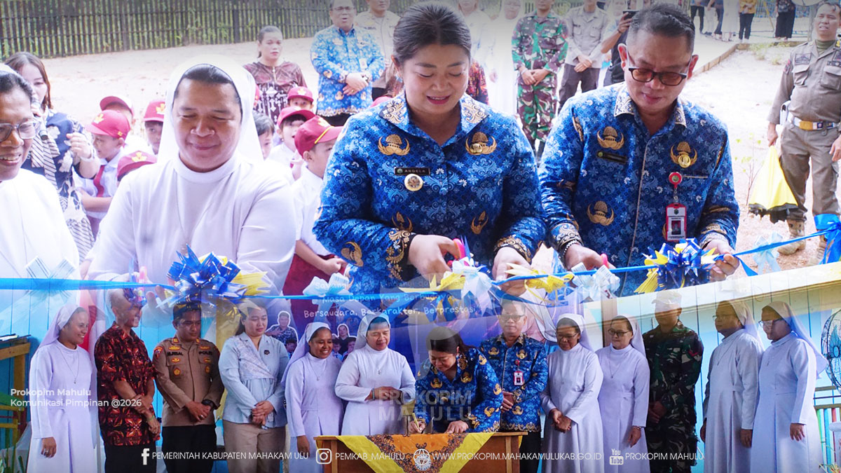 Perluas Layanan Pendidikan Dasar Di Mahulu, Bupati Resmikan SD Katolik Santa Miriam
