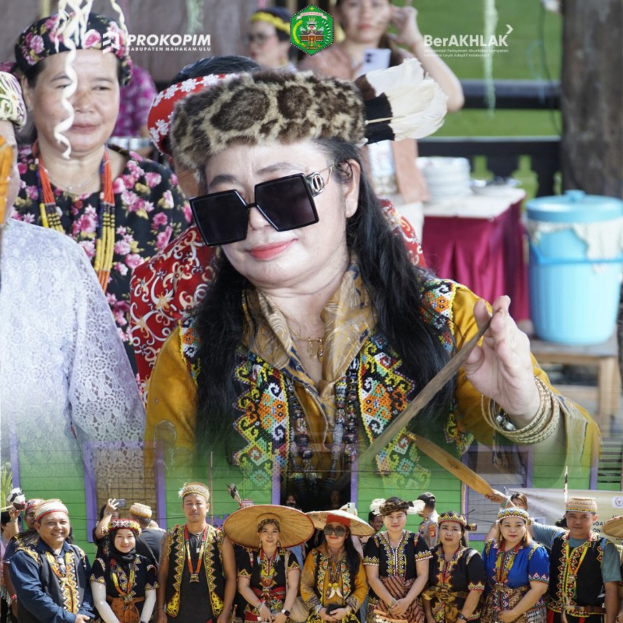 Bupati Mahakam Ulu (Mahulu), Dr. Bonifasius Belawan Geh, S.H., M.E., yang dalam hal ini diwakili oleh Plt. Asisten II Bidang Ekonomi dan Pembangunan Wenefrida Kayang, S.Sos., M.Si., menghadiri sekaligus menutup secara resmi Upacara Adat Dangai yang berlangsung di Kecamatan Long Pahangai, Kamis (03/07/2025)