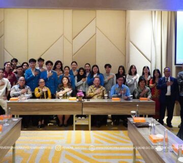 Malang – Bupati Mahakam Ulu (Mahulu), Angela Idang Belawan, usai menghadiri Wisuda ke-74 Institut Teknologi Nasional (ITN) Malang, kemudian melanjutkan agenda pertemuan dengan mahasiswa asal Mahulu yang tengah menempuh pendidikan di ITN Malang, bertempat di Hotel Grand Mercure Malang, Sabtu (27/09/2025).