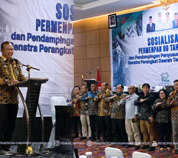 Samarinda – Pemerintah Kabupaten (Pemkab) Mahakam Ulu (Mahulu) melalui Badan Perencanaan, Pembangunan, Penelitian dan Pengembangan (Bappelitbangda) Kabupaten Mahulu menggelar Sosialisasi Permenpan 89 Tahun 2021 dan Pendampingan Penyusunan Rancangan Renstra Perangkat Daerah Tahun 2025-2029, bertempat di  Hotel Puri Senyiur, Samarinda. Kamis (20/11/2025).