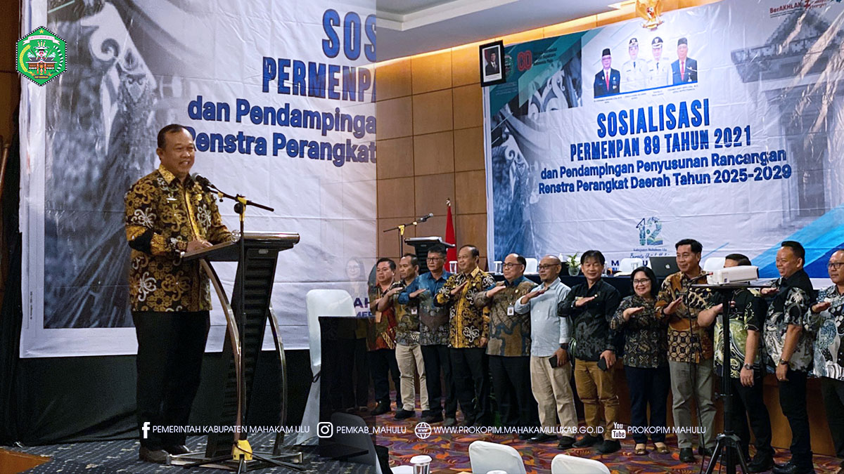 Samarinda – Pemerintah Kabupaten (Pemkab) Mahakam Ulu (Mahulu) melalui Badan Perencanaan, Pembangunan, Penelitian dan Pengembangan (Bappelitbangda) Kabupaten Mahulu menggelar Sosialisasi Permenpan 89 Tahun 2021 dan Pendampingan Penyusunan Rancangan Renstra Perangkat Daerah Tahun 2025-2029, bertempat di  Hotel Puri Senyiur, Samarinda. Kamis (20/11/2025).