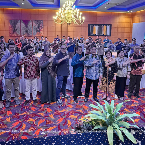 Cover Berita Samarinda — Pemerintah Kabupaten (Pemkab) Mahakam Ulu (Mahulu) melalui Bagian Organisasi Setkab Mahulu melaksanakan Pendampingan Penyusunan Rencana Aksi Reformasi Birokrasi (RB) Tematik dan General Tahun 2025 sebagai langkah memperkuat tata kelola pemerintahan sekaligus memastikan percepatan implementasi RB yang terintegrasi dalam seluruh dokumen perencanaan daerah.