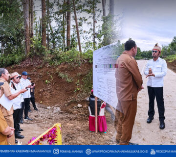 Ujoh Bilang- Setelah sebelumnya Gubernur Kaltim resmikan jalan darat Tering - Ujoh Bilang pada Selasa (06/01/2026) lalu, peresmian ini menandai tonggak penting terbukanya konektivitas darat antara Kabupaten Mahulu dan Kabupaten Kutai Barat (Kubar).