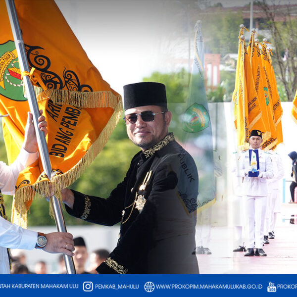 Samarinda – Pemerintah Kabupaten (Pemkab) Mahakam Ulu (Mahulu) menerima Penghargaan Arindama Terbaik I Bidang Pembangunan Kehutanan pada peringatan Hari Ulang Tahun (HUT) ke-69 Provinsi Kalimantan Timur ( Kaltim ) yang dilaksanakan di Stadion Gelora Kadrie Oening, Samarinda. Jumat (09/01/2026)