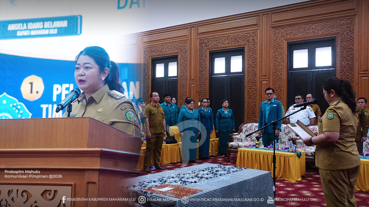 Ujoh Bilang – Bupati Mahakam Ulu (Mahulu), Angela Idang Belawan, secara resmi melantik Pengurus Tim Penggerak (TP) Pemberdayaan Kesejahteraan Keluarga (PKK) Kabupaten dan Tim Pembina Posyandu Kabupaten Mahulu Periode 2026–2030, yang dilaksanakan di Ballroom Kantor Bupati Lt.3. Senin (29/6/26)