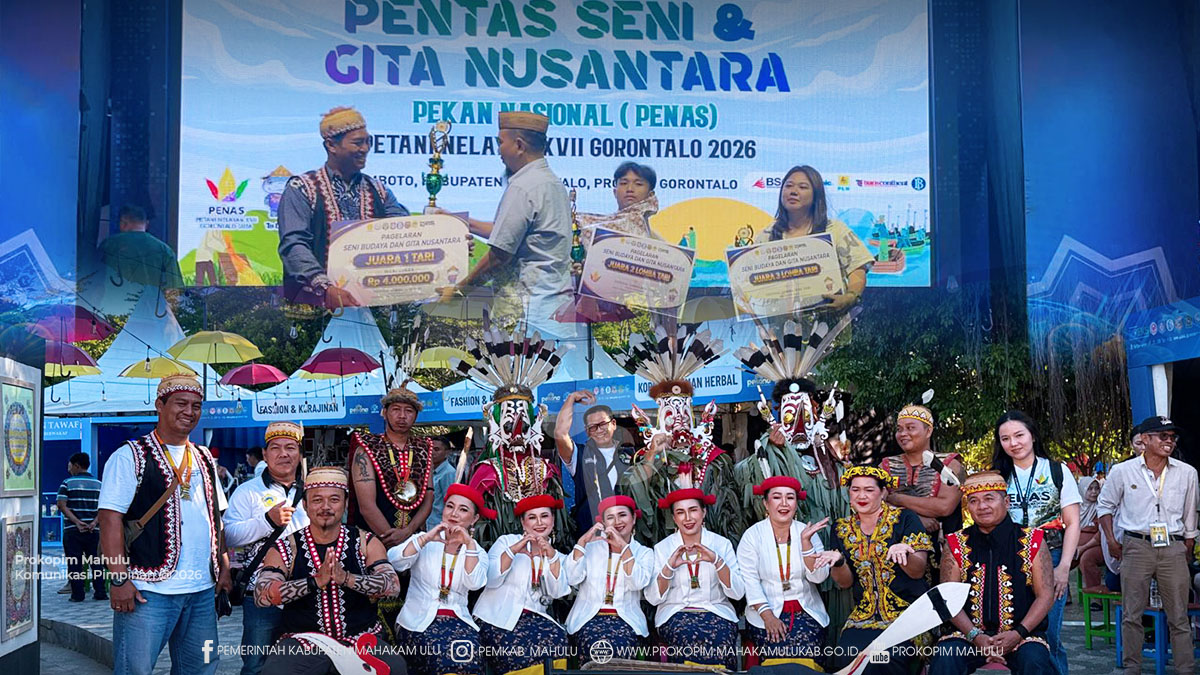 “Kontingen Kabupaten Mahulu, yang mewakili Provinsi Kalimantan Timur berhasil meraih Juara I pada Lomba Tari Daerah dalam Pagelaran Seni Budaya dan Gita Nusantara Pekan Nasional (PENAS) Petani Nelayan XVII Tahun 2026 di Gorontalo, mengungguli peserta dari berbagai provinsi di Indonesia”