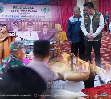 Ujoh Bilang – Bupati Mahakam Ulu (Mahulu), Angela Idang Belawan, menyampaikan rencana penguatan sektor Usaha Mikro, Kecil, dan Menengah (UMKM) melalui pembangunan sistem pemasaran terpadu guna memperluas akses pasar bagi produk lokal Mahulu.
