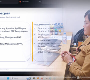 Ujoh Bilang – Mewakili Bupati Mahakam Ulu (Mahulu), Angela Idang Belawan, Asisten Bidang Administrasi Umum, Kristina Tening, S.H., M.Si., mengikuti Zoom Meeting Sharing Session bertema “Menghargai Dedikasi dan Mengapresiasi Prestasi”, sekaligus menghadiri prosesi penganugerahan penghargaan bagi instansi pemerintah daerah yang telah memperoleh Surat Keputusan Kepala Badan Kepegawaian Negara (BKN) tentang Persetujuan Penerapan Manajemen Talenta, Selasa (11/8/2026).
