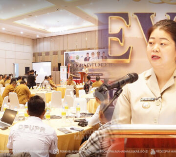 Balikpapan – Bupati Mahakam Ulu (Mahulu), Angela Idang Belawan, menegaskan peningkatan Pendapatan Asli Daerah (PAD) harus menjadi gerakan bersama seluruh perangkat daerah, bukan hanya menjadi tanggung jawab satu instansi.